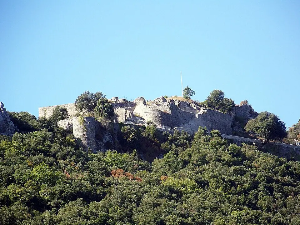 Slika: Alainauzas · CC BY-SA 4.0 château de Banne