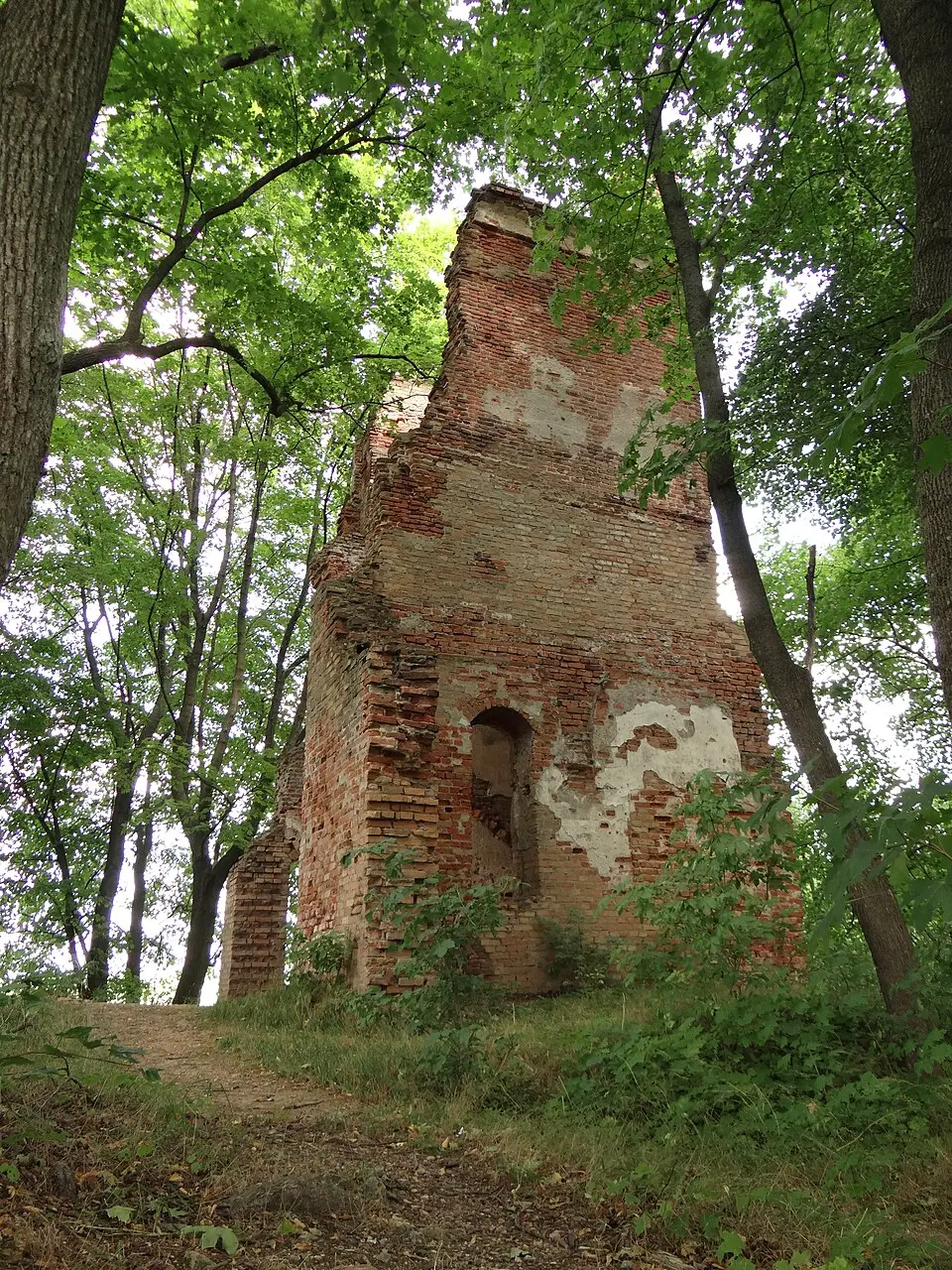 Zamek biskupów płockich w Broku
