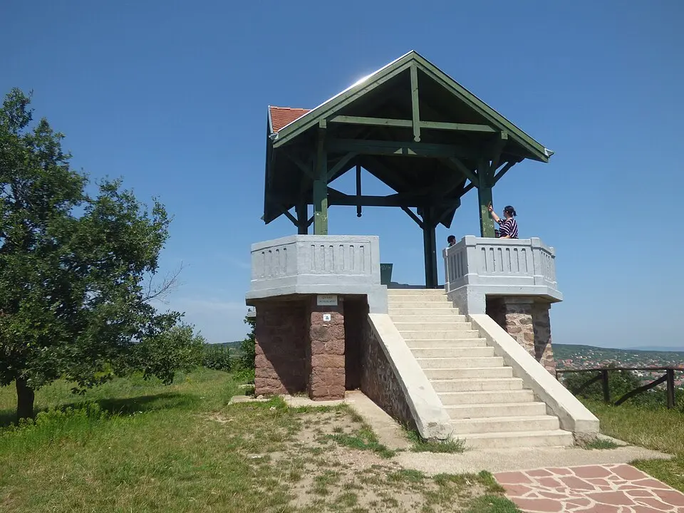 Óvári-kilátó