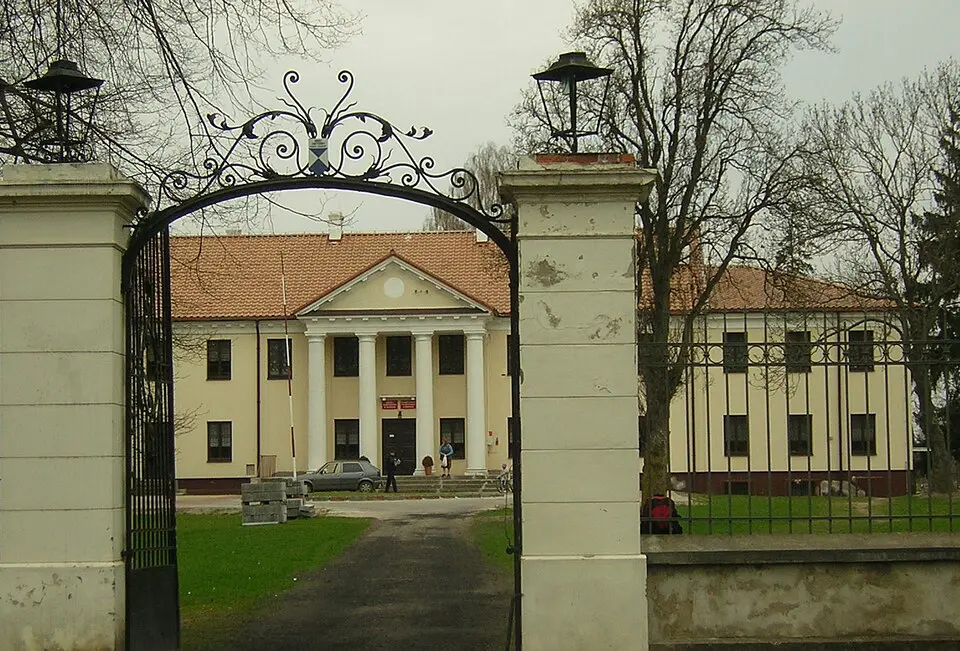Zespół pałacowy w Ruskowie