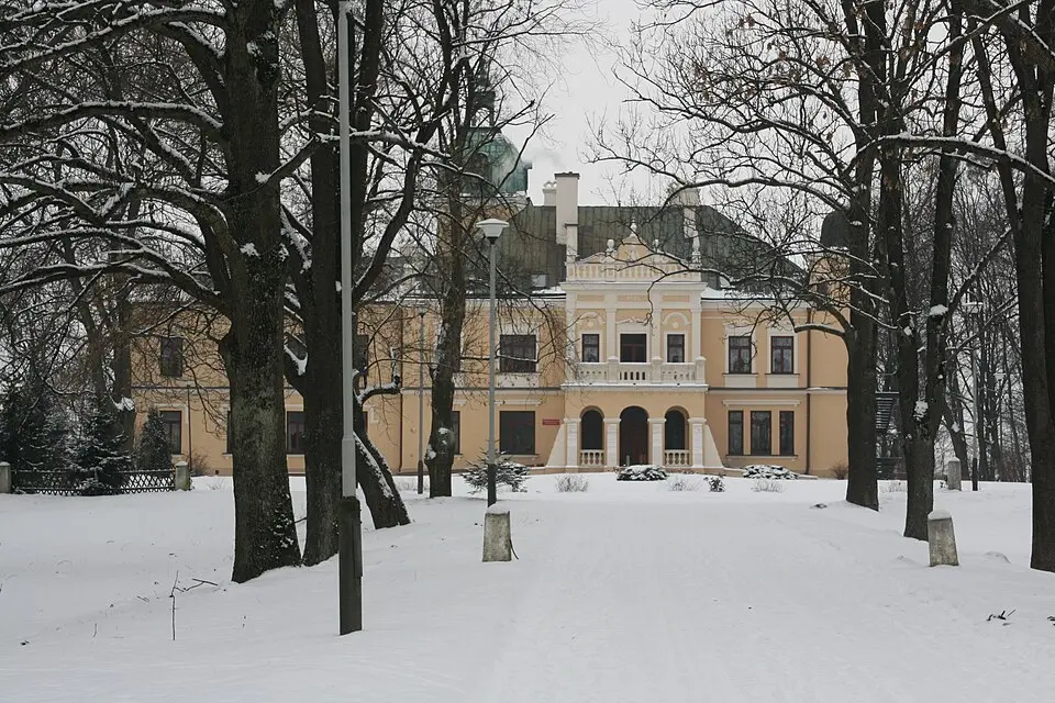 zespół pałacowy w Ruskich Piaskach