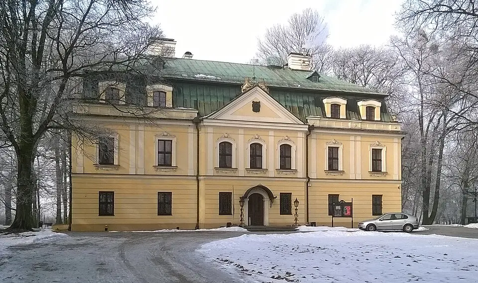 Pałac w Rybnej