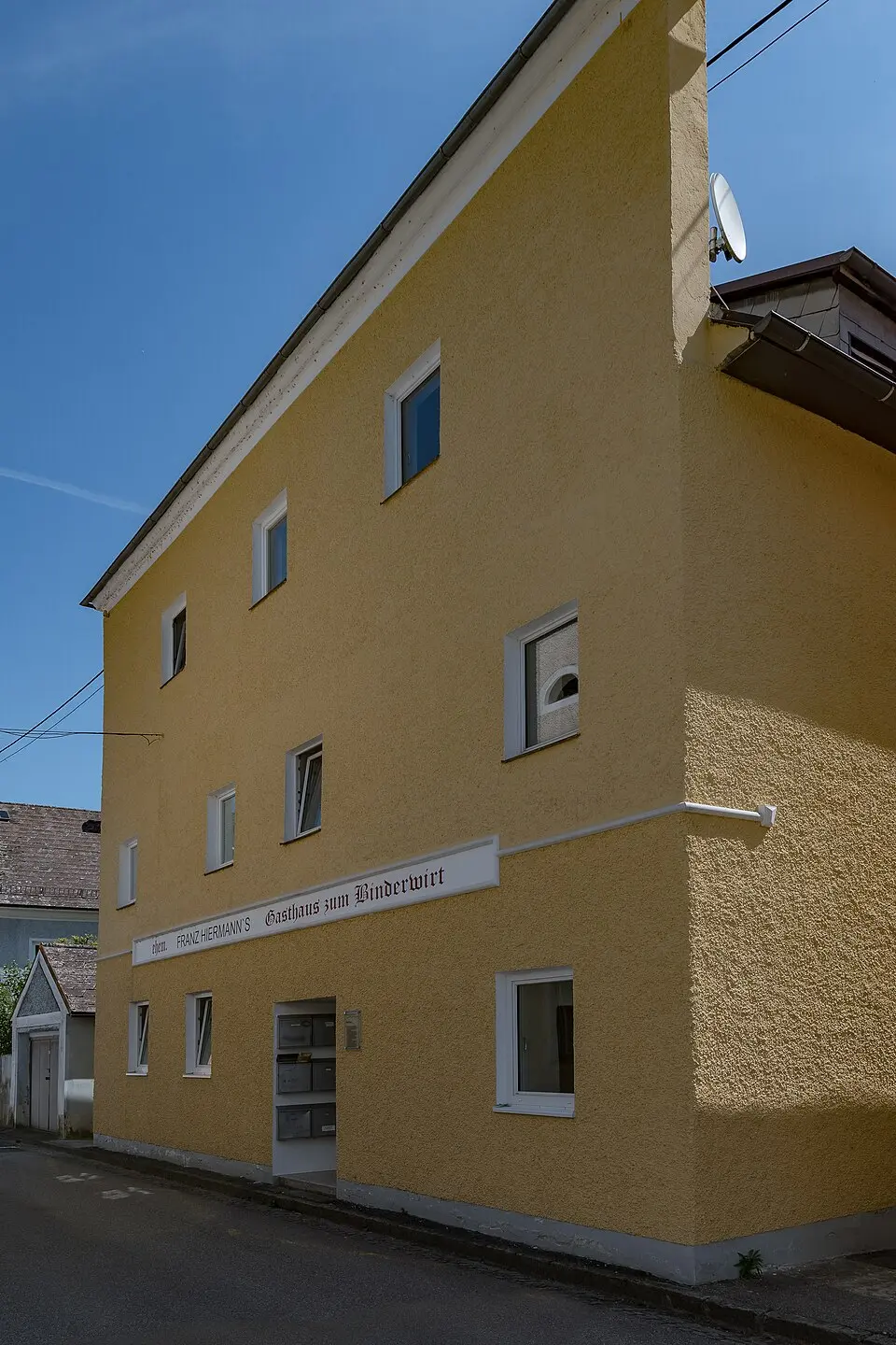 Wohn- und Geschäftshaus, Binderwirtshaus