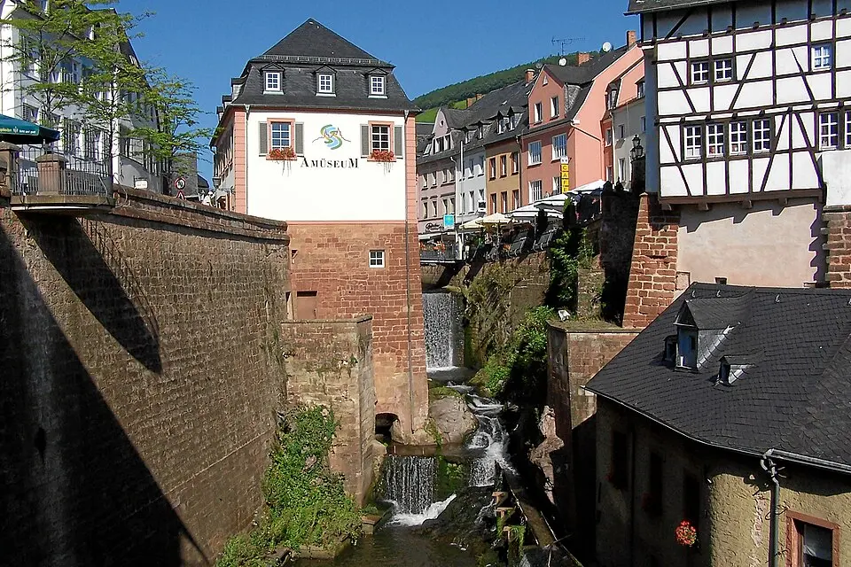 Leukbach