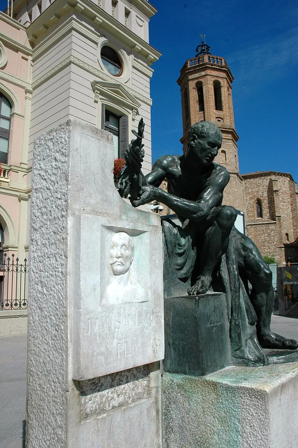 Monumento Sallarès i Pla