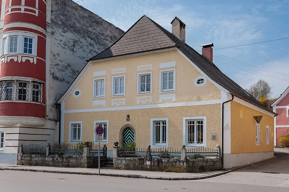 Wohnhaus, ehem. k.k. Post- und Telegraphenamt