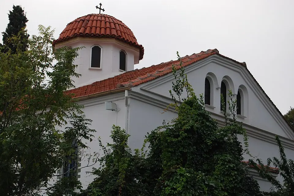 Ιερό Παρεκκλήσιο Αγίων Μηνά και Κυριακής Σερρών