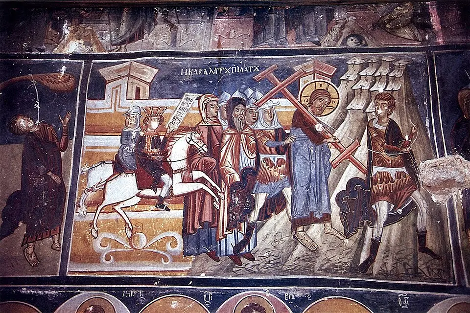 Transfiguration Church, Platy