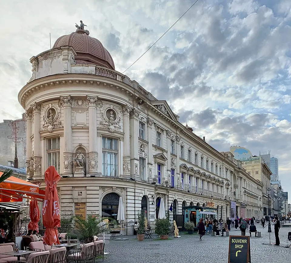 Palatul fostei Societăți de asigurări Dacia - România