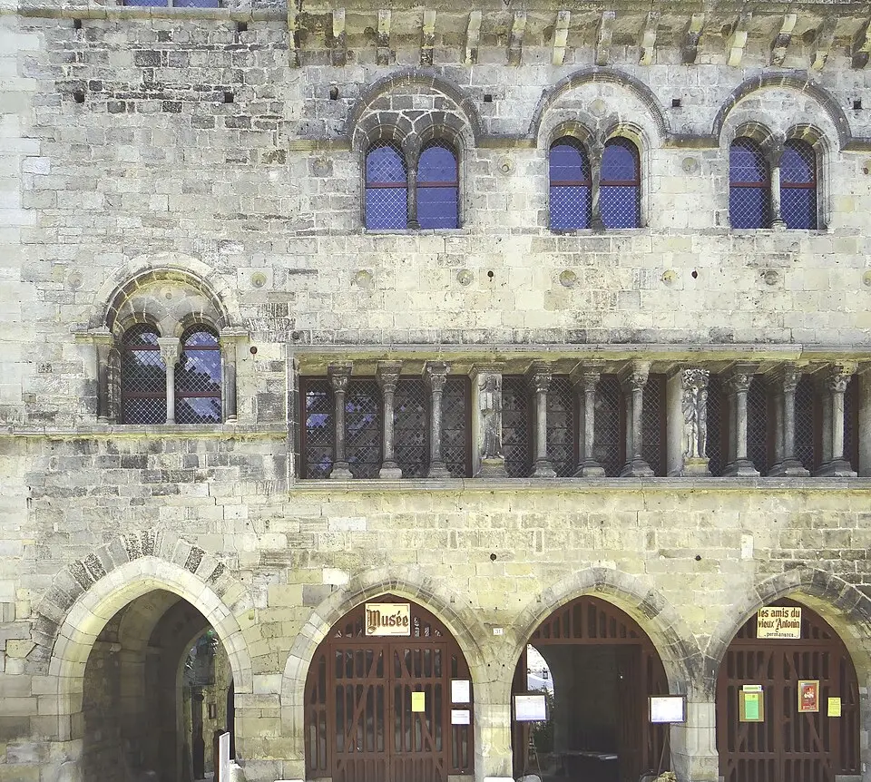 musée municipal de Saint-Antonin-Noble-Val