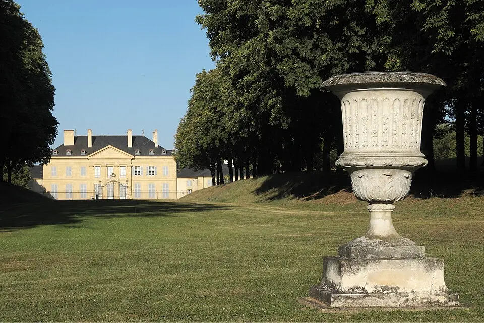 Image: GFreihalter · CC BY-SA 4.0 château de Saint-Aubin-sur-Loire