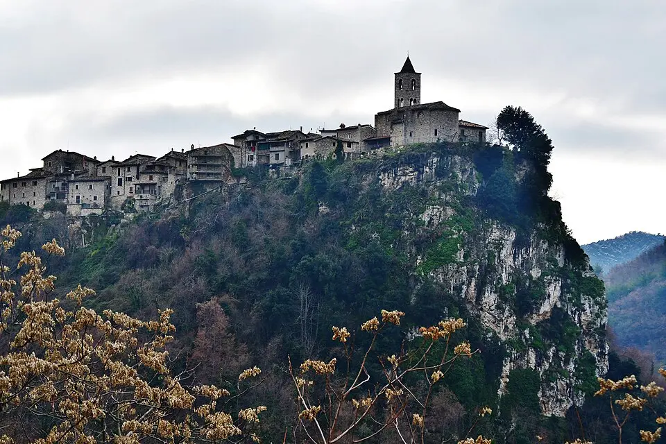 Castel Trosino