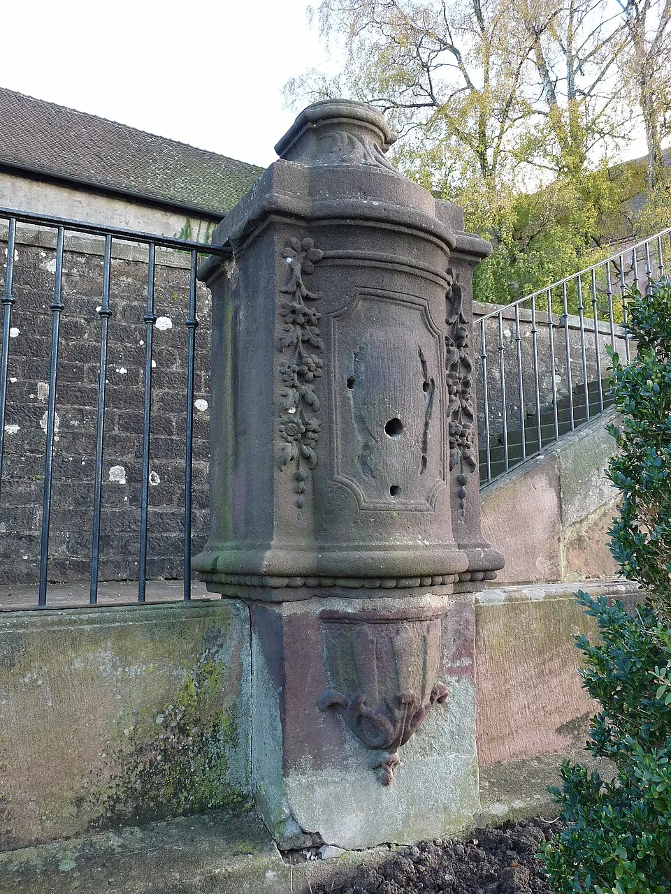 fontaine, place du Chapitre