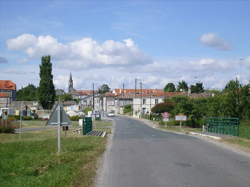Obrázok: Cobber17 · CC BY 3.0 Saint-Dizant-du-Gua