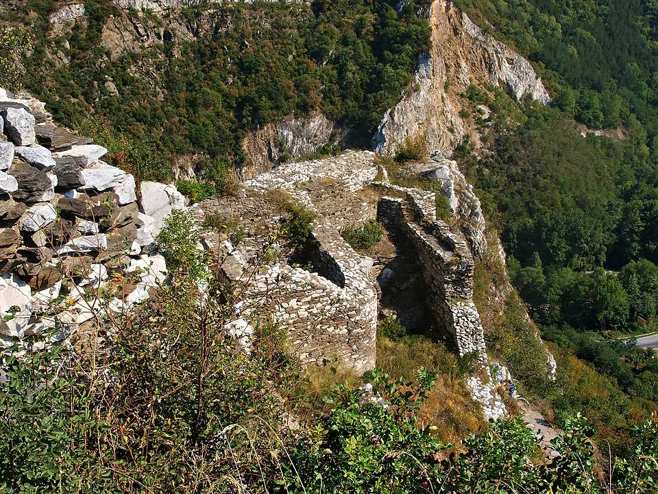 Asen's Fortress