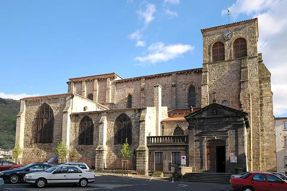 Image: Jastrow · CC BY 2.5 église Saint-Genès de Thiers