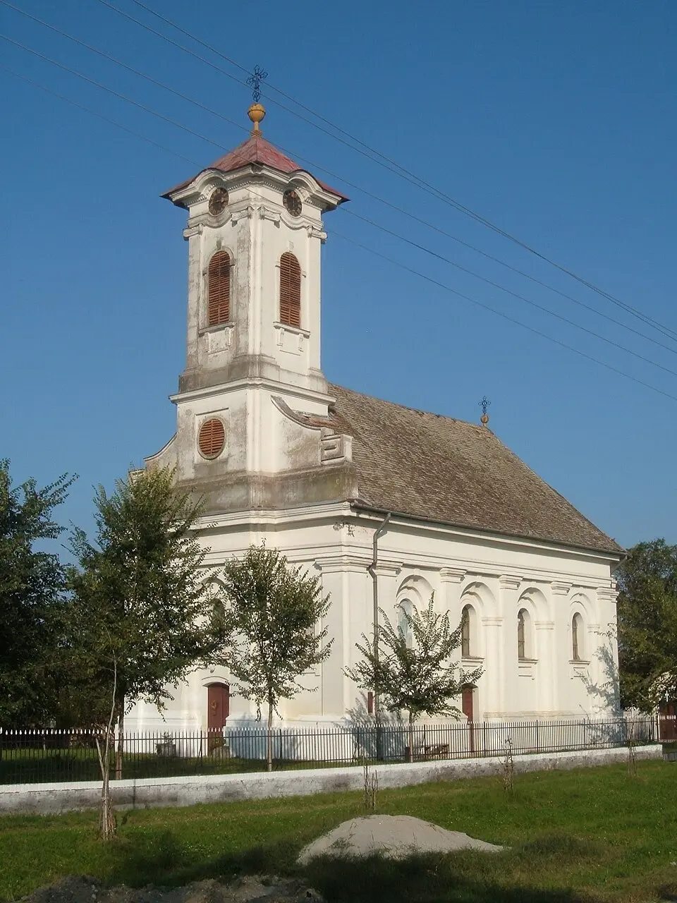 Српска православна црква у Локу