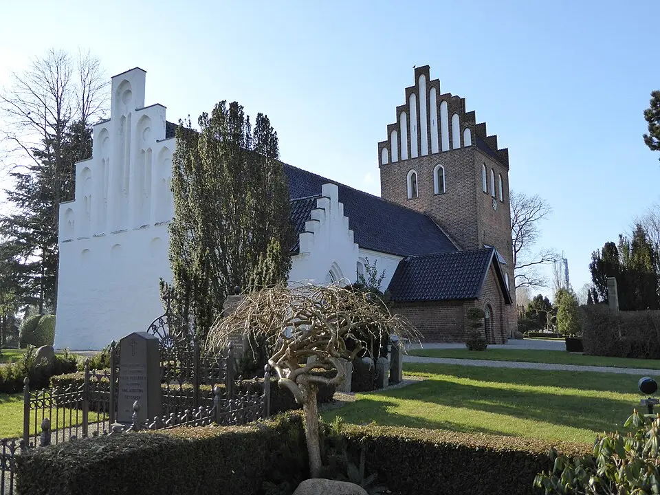 Immagine: Ramblersen · CC BY-SA 4.0 Asminderød Kirke