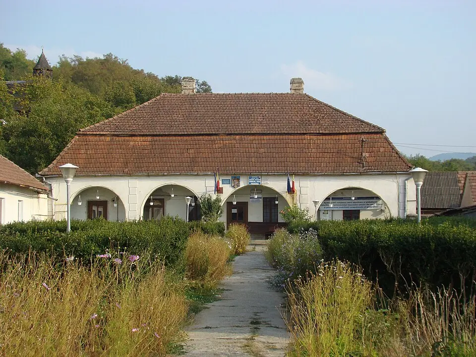 Alsócsóra község