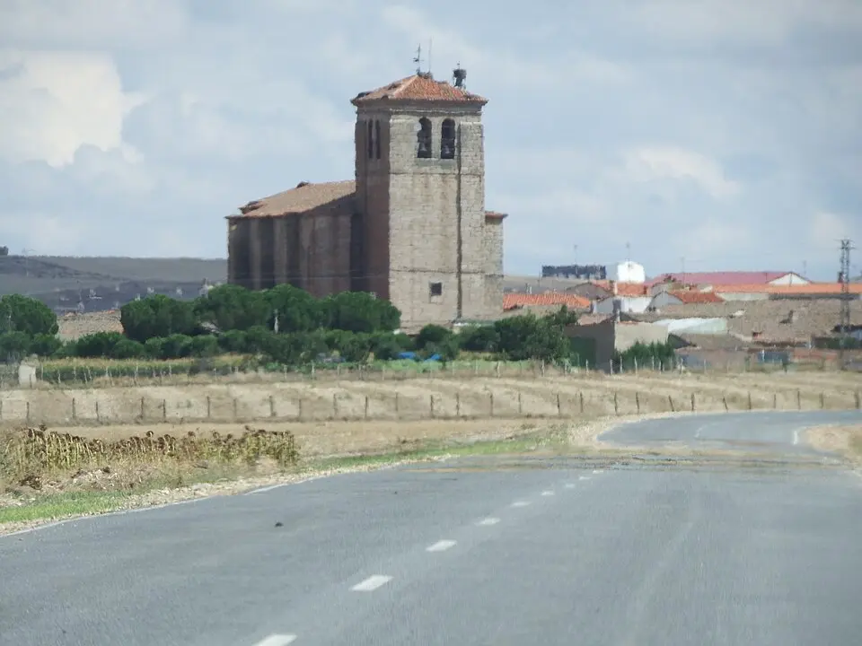 Salmoral
