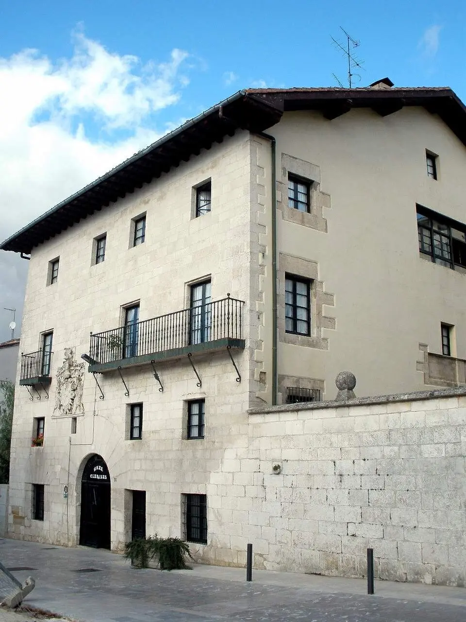 Palacio Bustamante