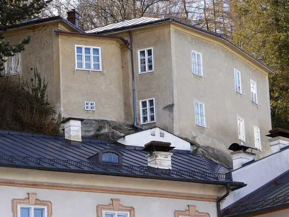 Mönchsberg 3