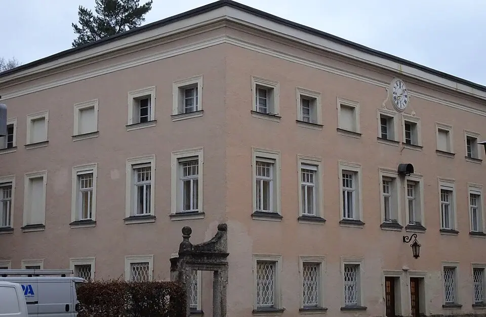 Johannesspital, Verwaltung 1