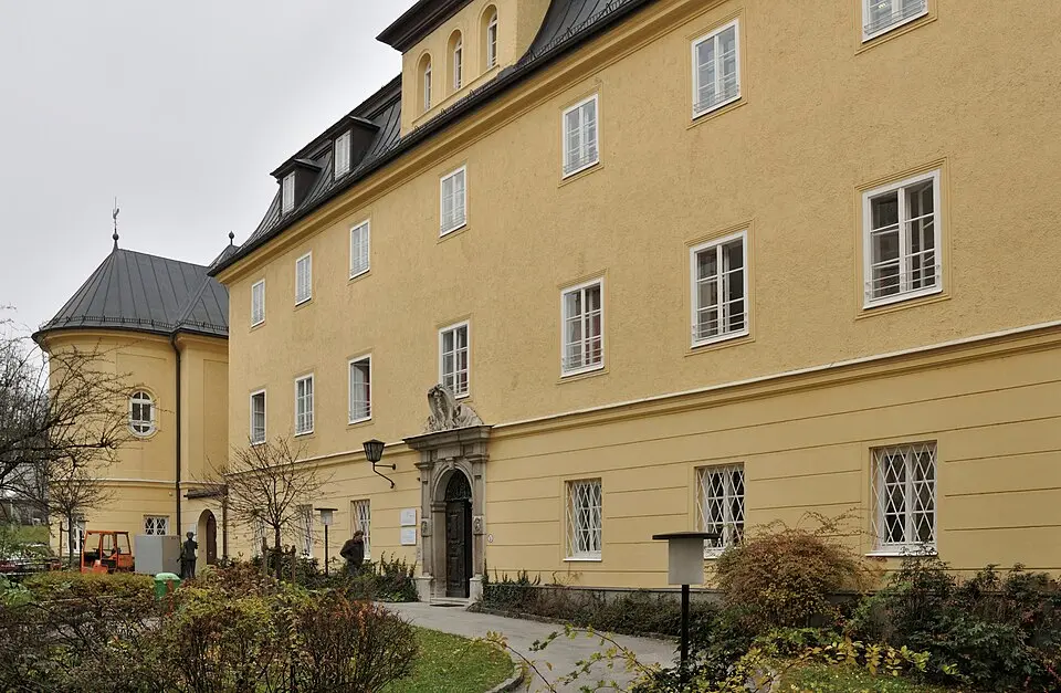 Johannesspital, ehem. Mädchenwaisenhaus, RK Schülerinnen-Schwesternheim