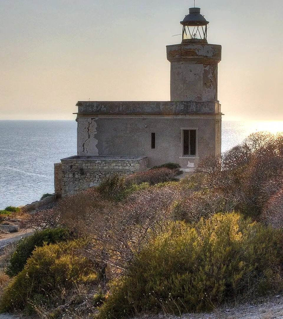 Faro antico di Punta del Diavolo