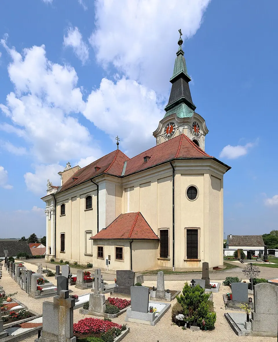 Image: C.Stadler/Bwag · CC BY-SA 4.0 Pfarrkirche Aspersdorf