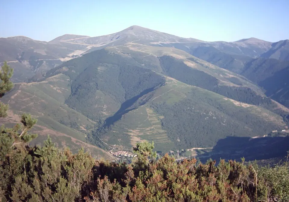 Mis en ligne par: Edmont · CC BY-SA 3.0 massif de la Demanda