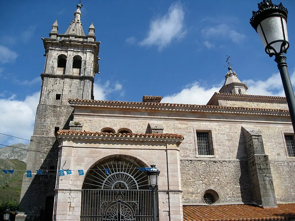 iglesia de San Pedro (Alles)