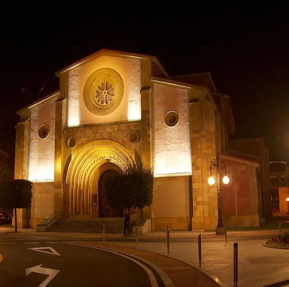 iglesia de San Pedro (La Felguera)