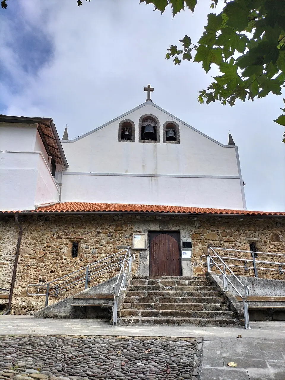 iglesia de San Pedro ad Víncula (Mendeja)