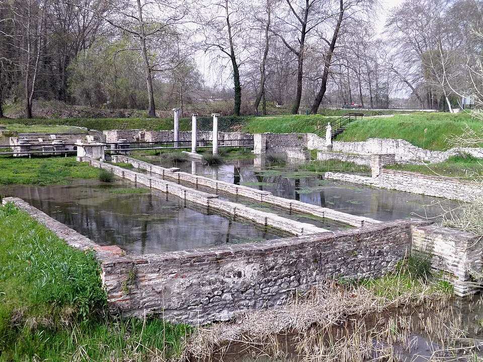 temple d'Isis à Dion
