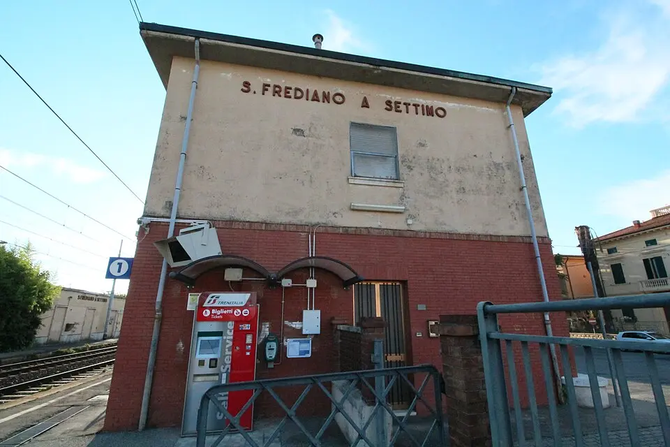 stazione di San Frediano a Settimo