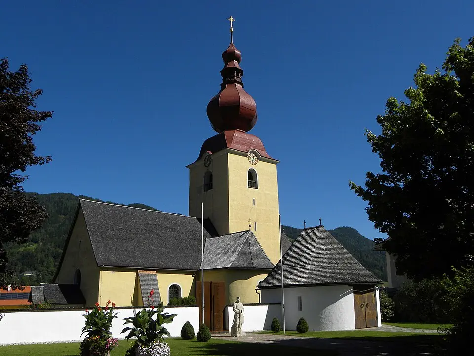 Bild: Haeferl · CC BY-SA 3.0 AT Pfarrkirche St. Georgen