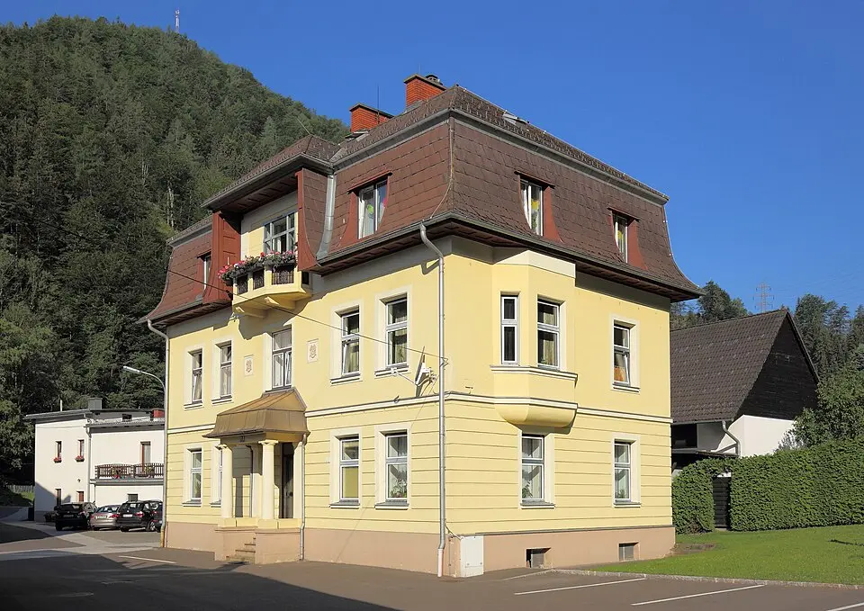 Wohnhaus, ehem. Kanzleigebäude