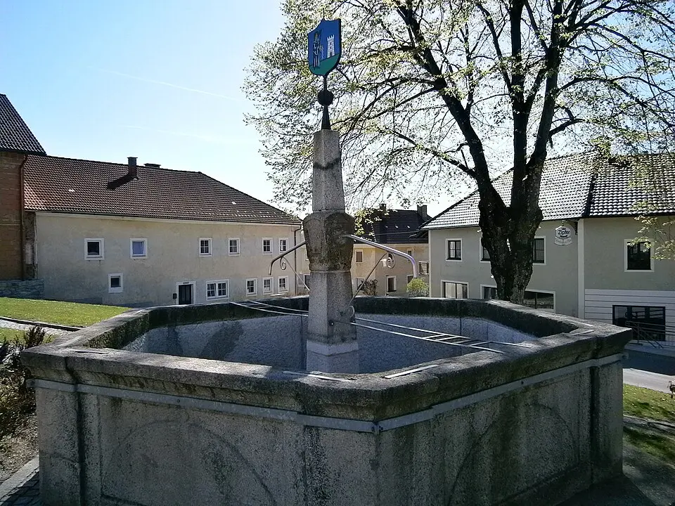 Brunnen