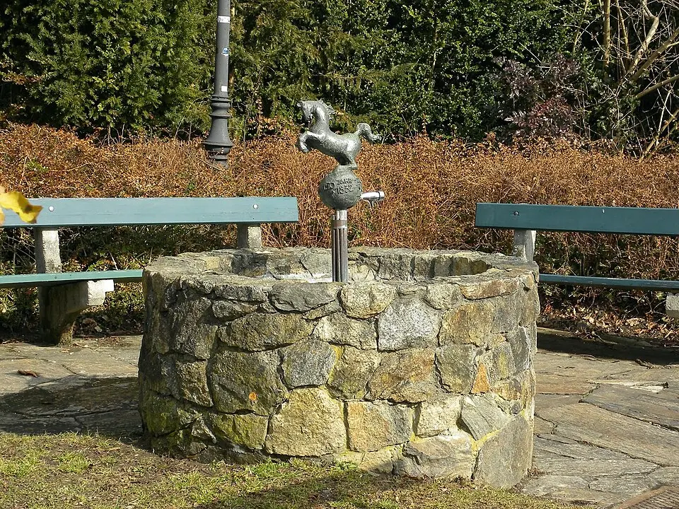 Brunnen Pferdebahnpromenade