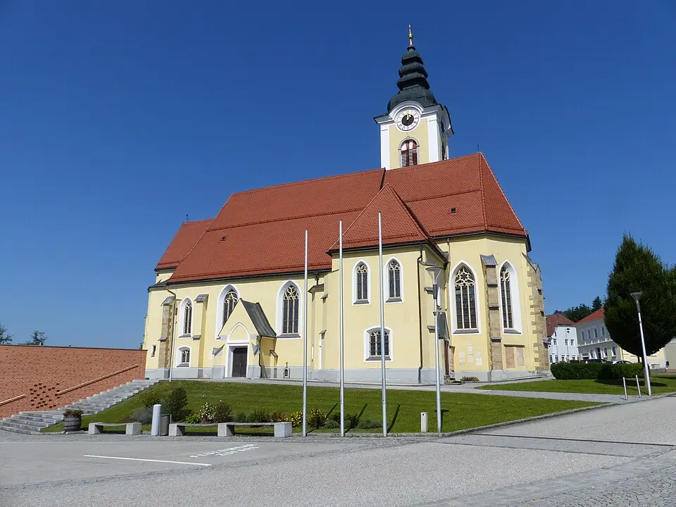 Image: wolfgang Sauber · CC BY-SA 4.0 Pfarrkirche St. Marienkirchen an der Polsenz