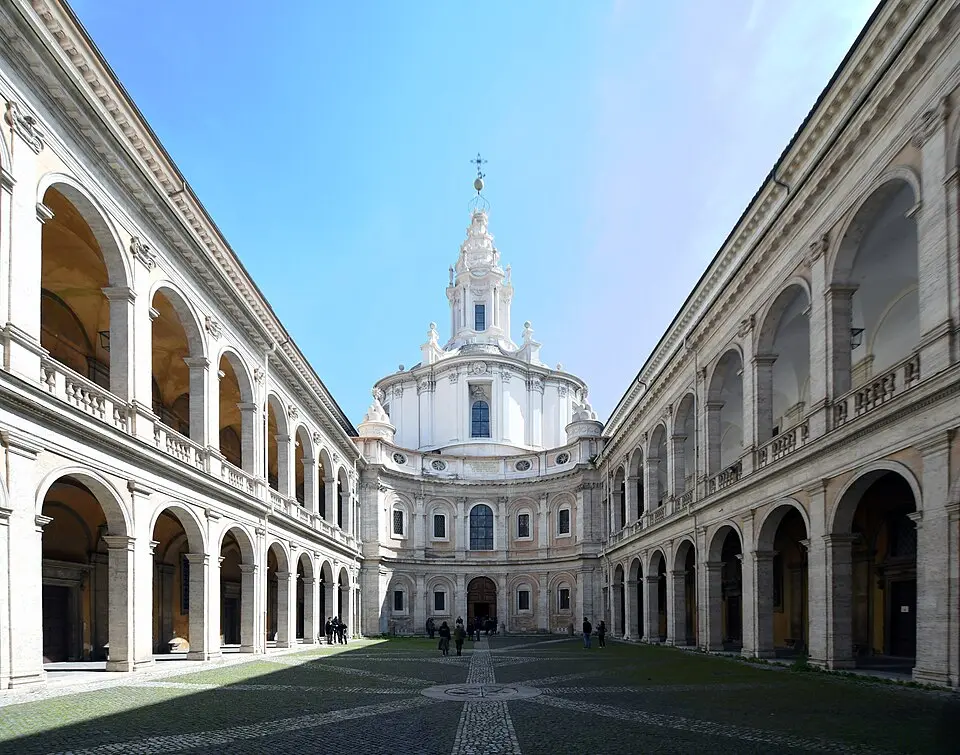 Image: Paris Orlando · CC BY-SA 4.0 église Sant'Ivo alla Sapienza