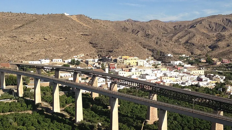 Santa Fe de Mondújar