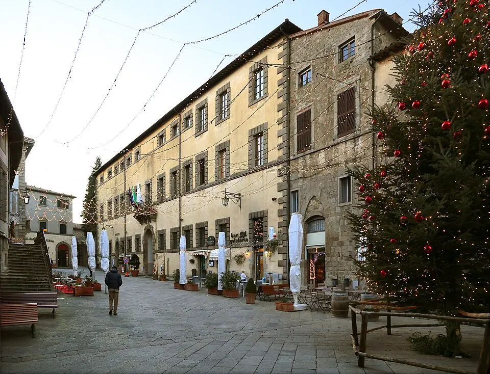 palais Sforza Cesarini