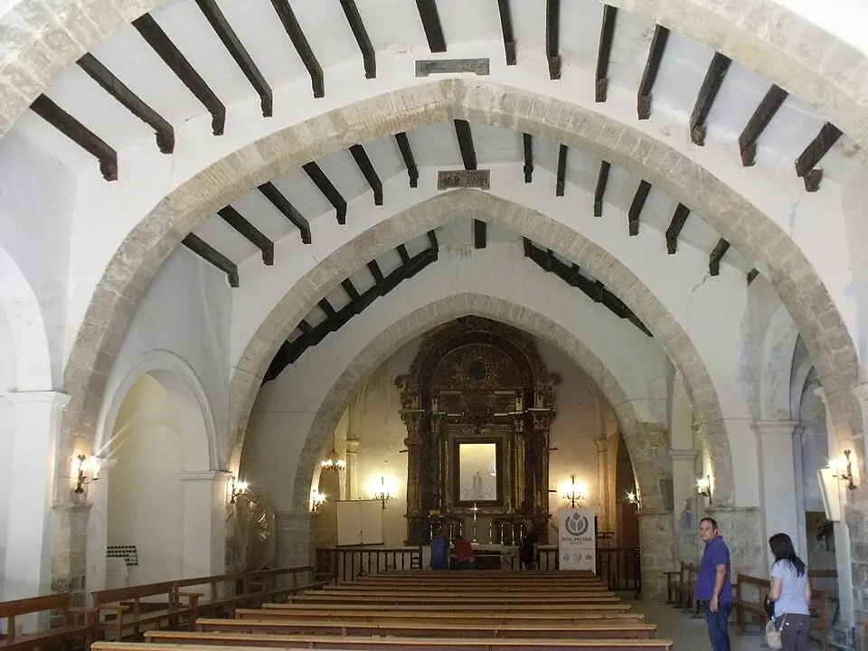 Image: 19Tarrestnom65 · CC BY-SA 4.0 iglesia de Santa María la Mayor (Ayora)
