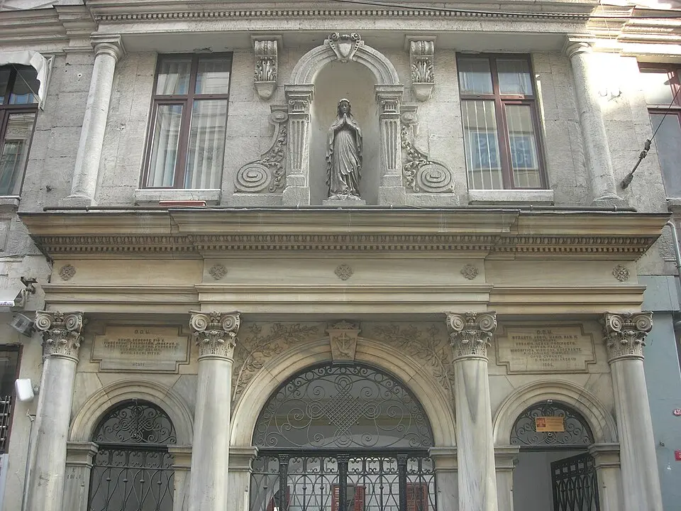 Santa Maria Draperis Kilisesi, İstanbul