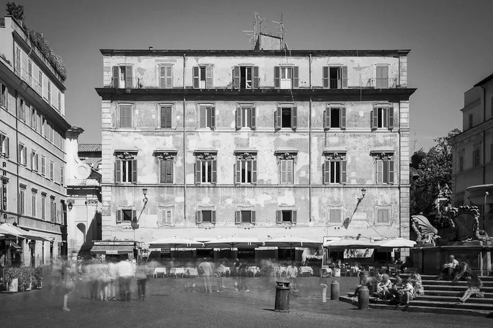 Palazzo Leoni Pizzirani