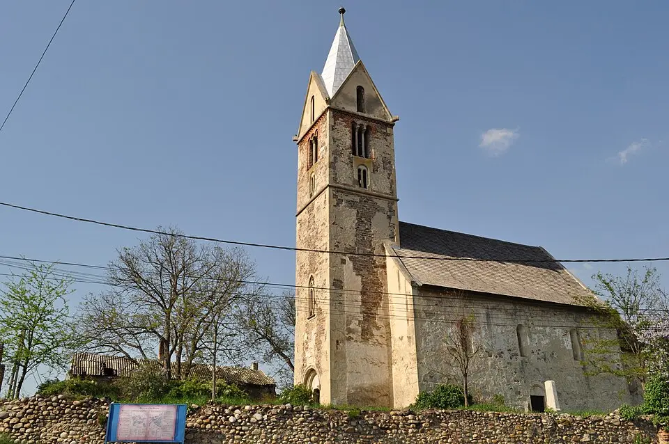Biserica cnezilor Cândea din Sântămăria-Orlea
