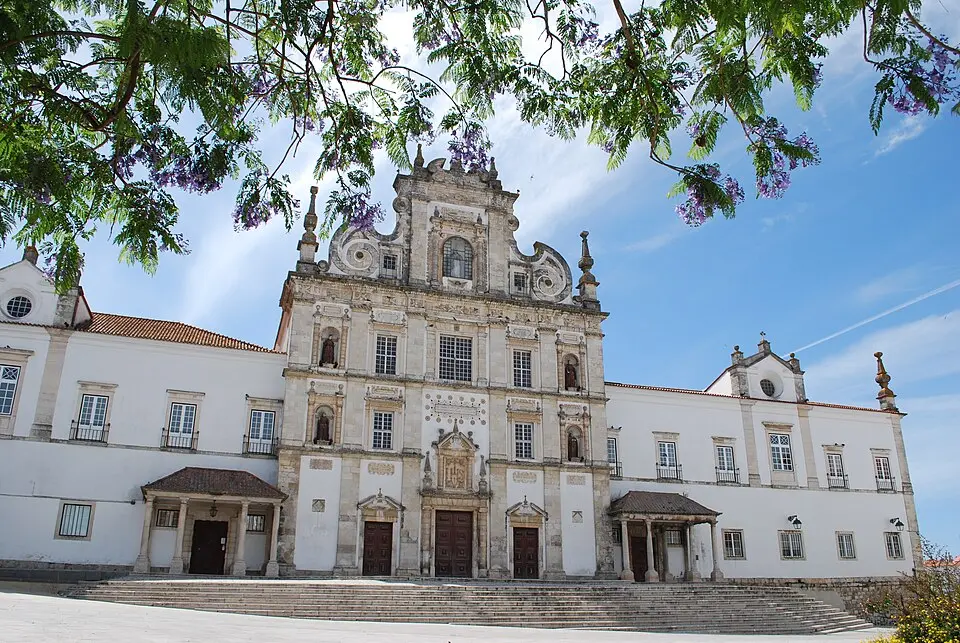 Bild: Concierge.2C · CC BY-SA 3.0 Kathedrale von Santarém
