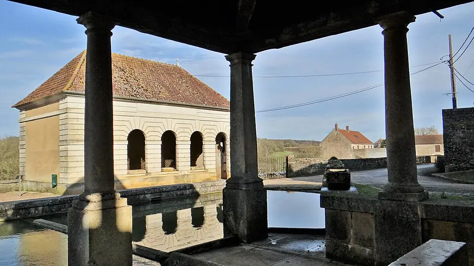 fontaine-abreuvoir-lavoir de Santigny
